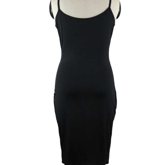 'MOODY' ROSE FLORAL EMBROIDERED MIDI DRESS - Picture 6 of 8