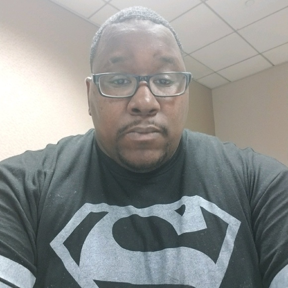 Meet your Posher, Damon - Picture 1 of 1