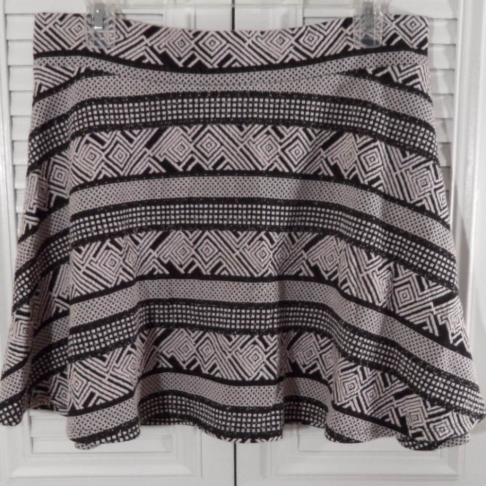 Charlotte Russe: Geometric Design Skater Skirt(XL)