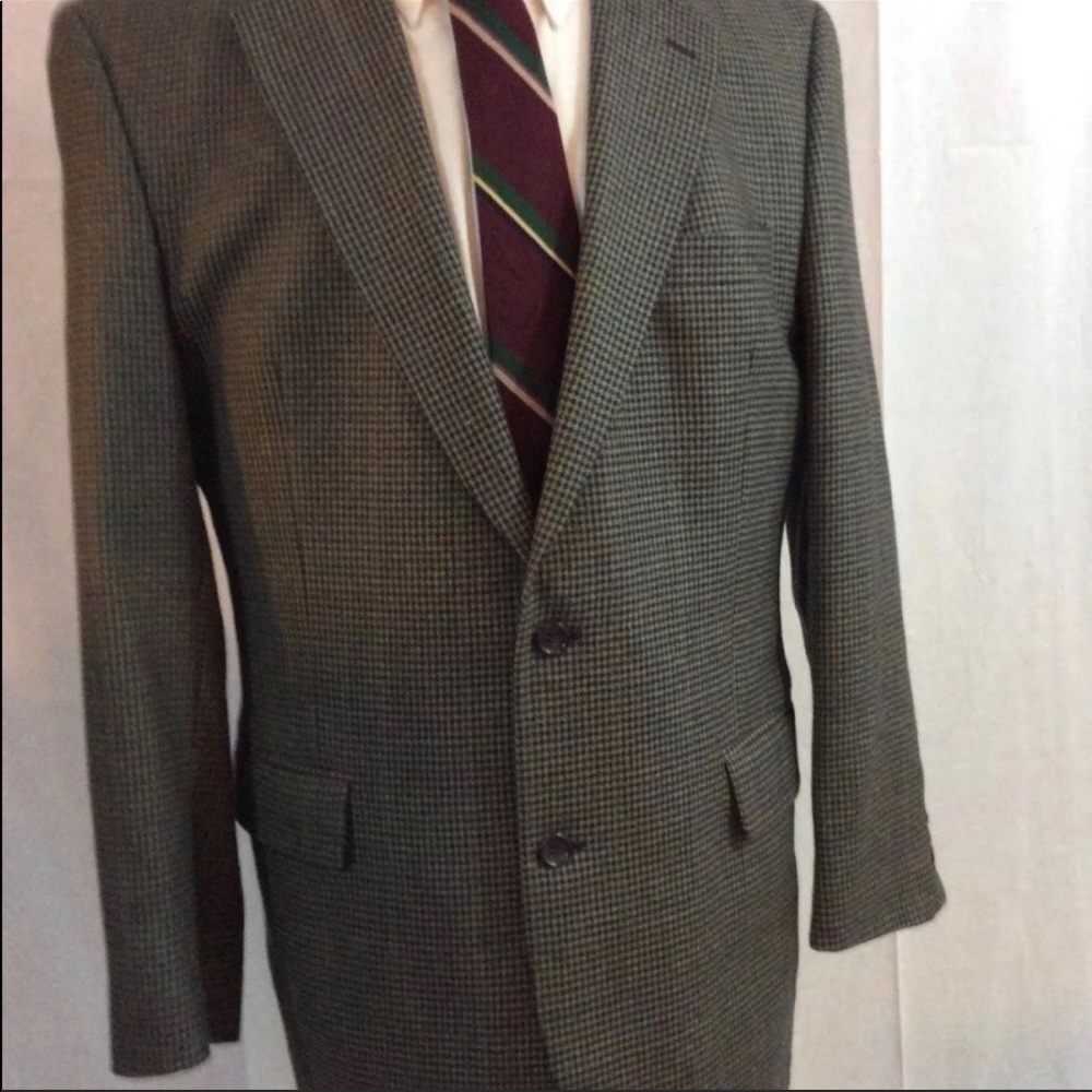 Jos A Banks 2 Button Blue/Gray Houndstooth Blazer