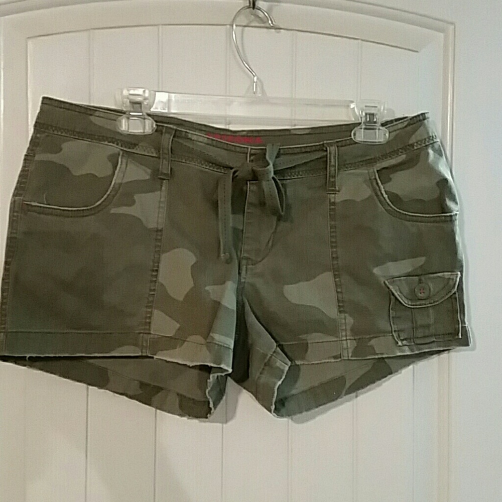 Arizona Camp Shorts