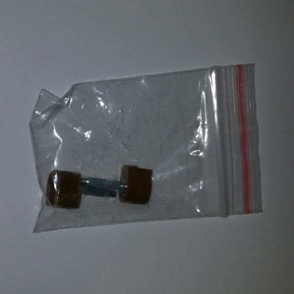 🌺👠HP👠Aldo Champagne Heels with Rhinestone - Picture 5 of 7