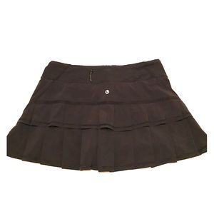 Lululemon Ruffle Pace Setter Skirt // 8