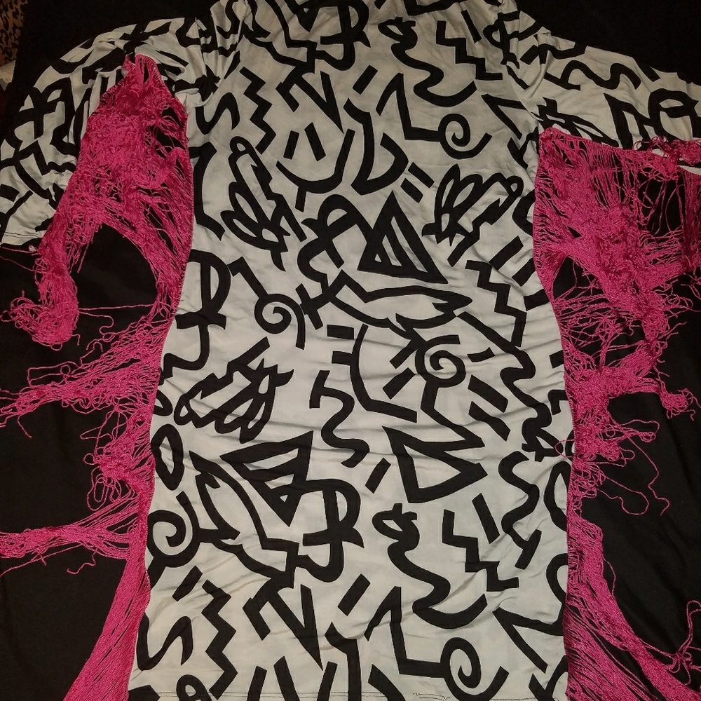 Black and white BodyCon Dress w/ Fuschia Fringe
