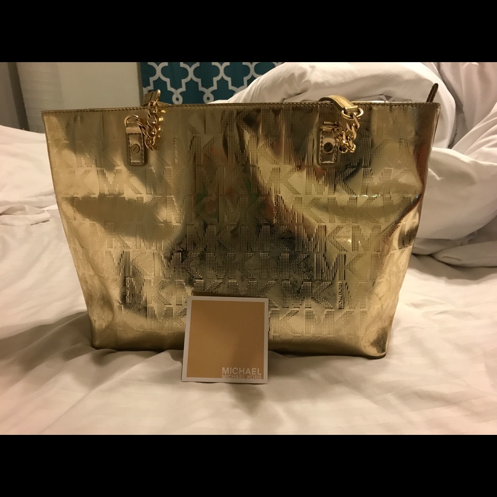 ❤️24 Hr SALE ❤️ Gold MK Handbag