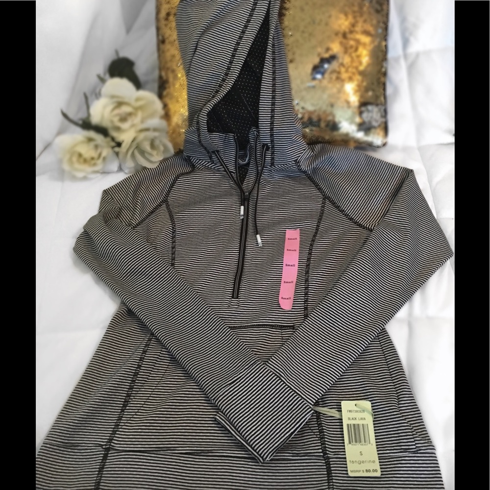 Stripped Yoga/workout hoodie size s NWT