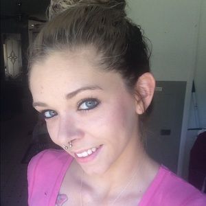 Meet your Posher, Kendall