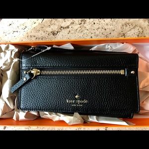 Black Kate Spade "cobble hill" leather wallet