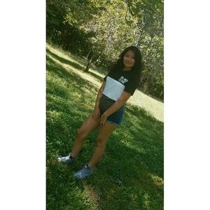 Meet your Posher, Jada