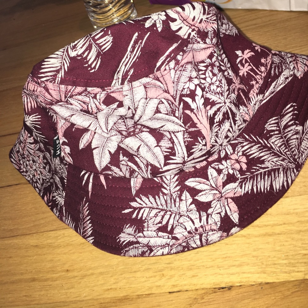 HUF customade headwear