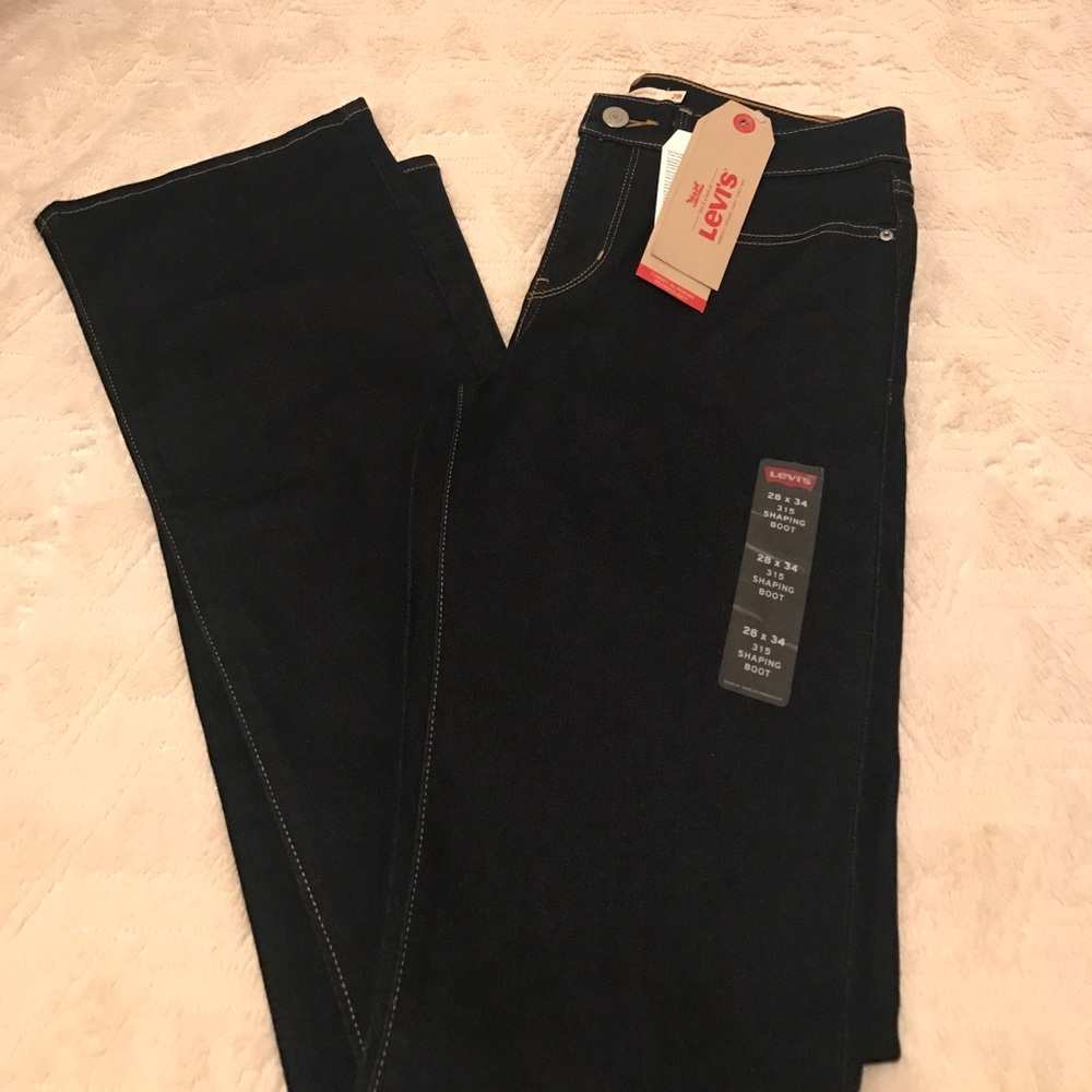 NWT Levi's Shaping Boot dark wash jeans