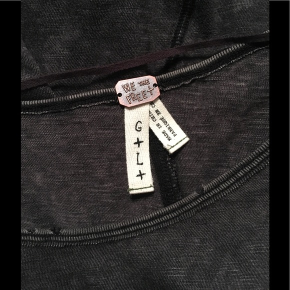 Free People Distressed Dark Grey Graphic Tank NWT - Picture 6 of 7