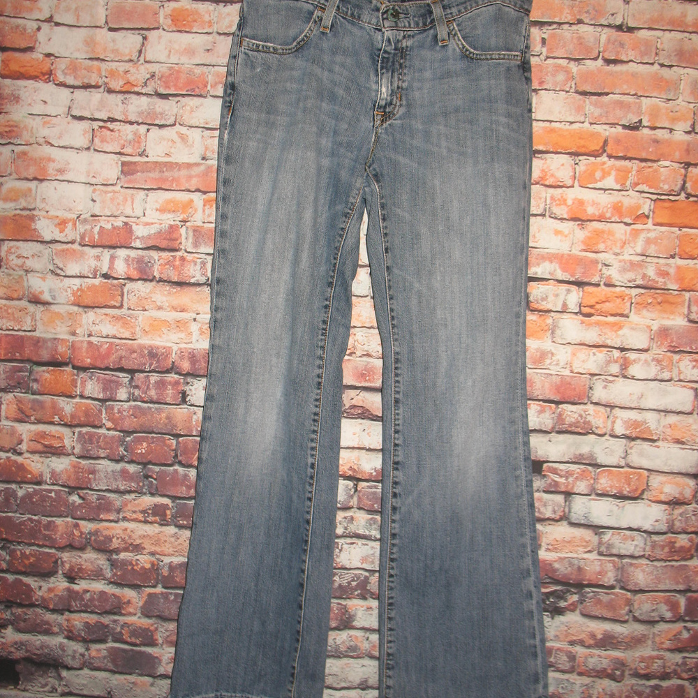 GAP-1969-SZ6A-DISTRESSED-FLARE
