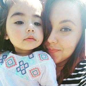 Meet your Posher, Vanessa