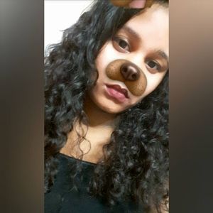 Meet your Posher, Ana