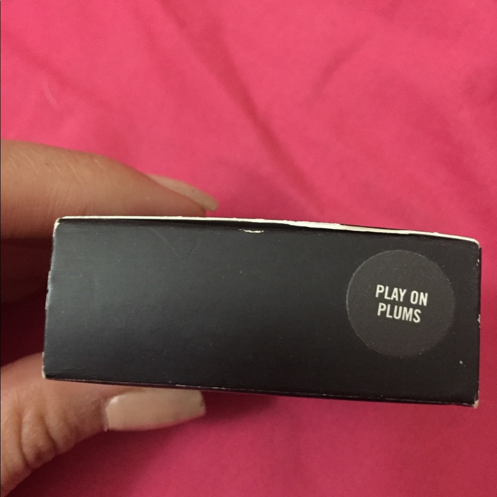 MAC electro flash mineralize eyeshadow