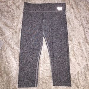 Pink cropped workout leggings in heather grey