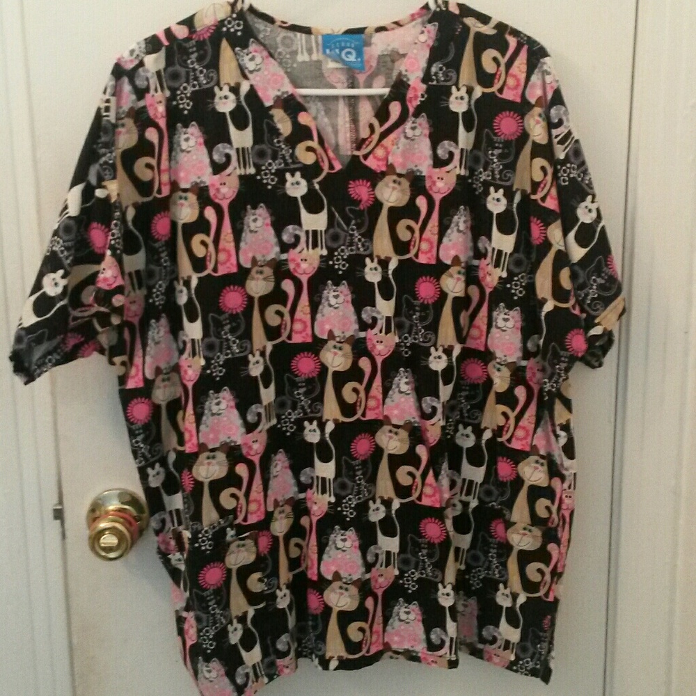 Kitty Cat Scrub Top