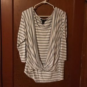 Long sleeve stripped business shirt