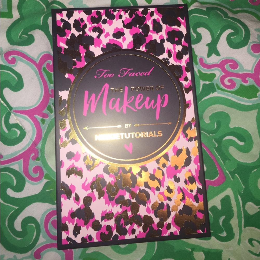 TOO FACED THE POWER OF MAKEUP BY NIKKIETUTORIALS