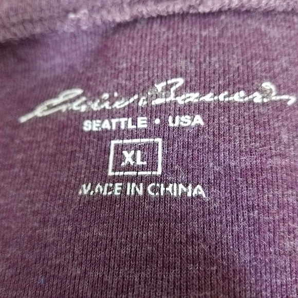 Eddie Bauer Long Sleeve Pine Branch Design Heavy T - Picture 6 of 8