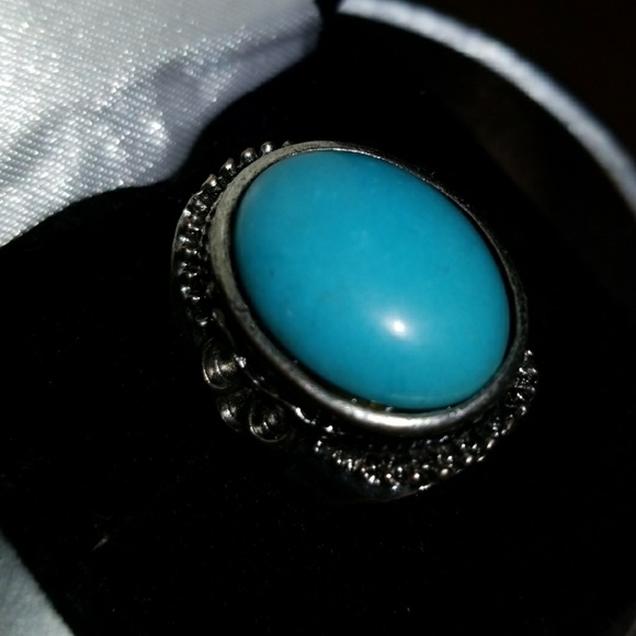 Turquoise blue stone ring - Picture 1 of 2