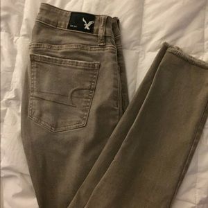 A eagle stone brown grey color jeans!