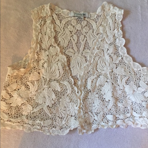 Flower Crochet Vest - Picture 1 of 6