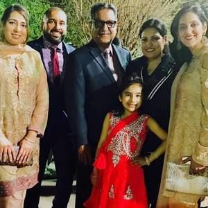 Meet your Posher, Hamida