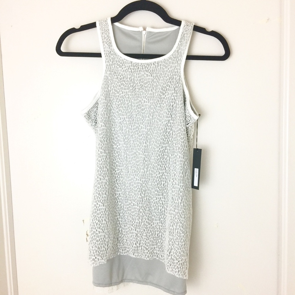 Benjamin Jay Cara Top in Pebble Gray