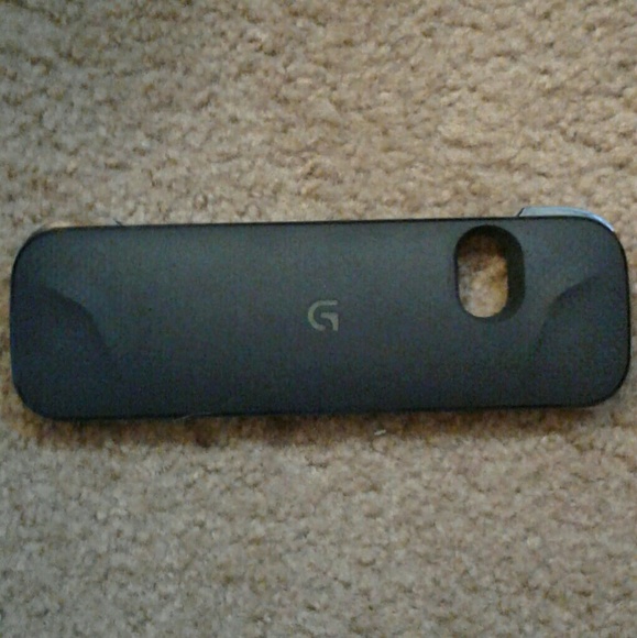 Logitech Power Shell Controller & Battery - Picture 5 of 6