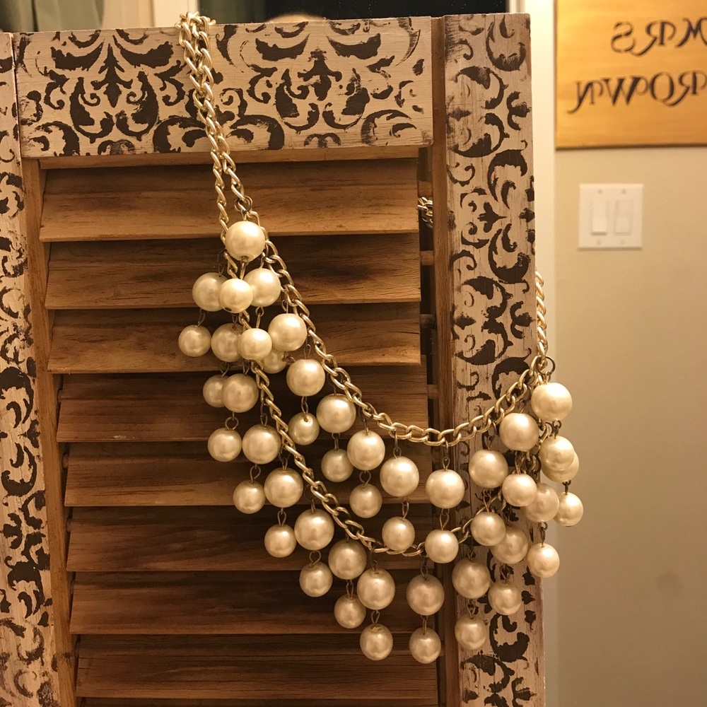 Pearl Double Layered Necklace