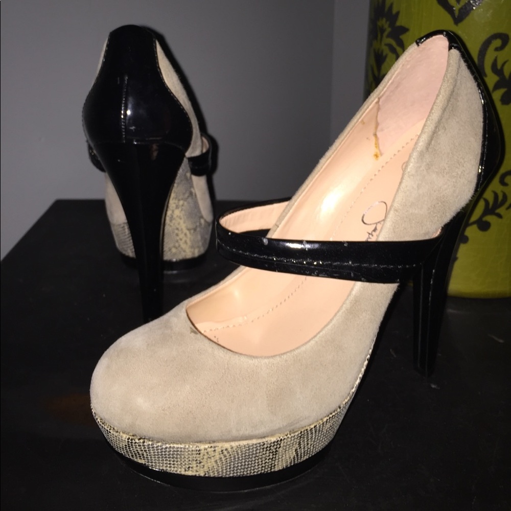 Jessica Simpson 👠 High Heel