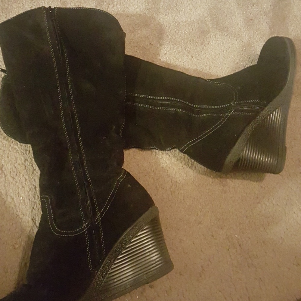 Black suede wedge heel boots