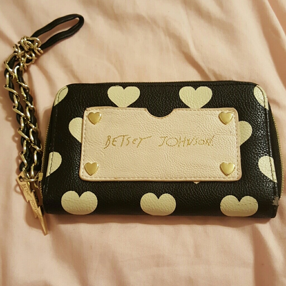 Betsey Johnson wallet