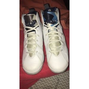 Retro jordan french blue 7s