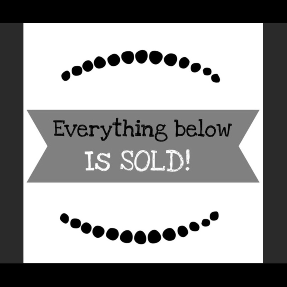 Thank you for shopping my closet! Happy Poshing!🌼