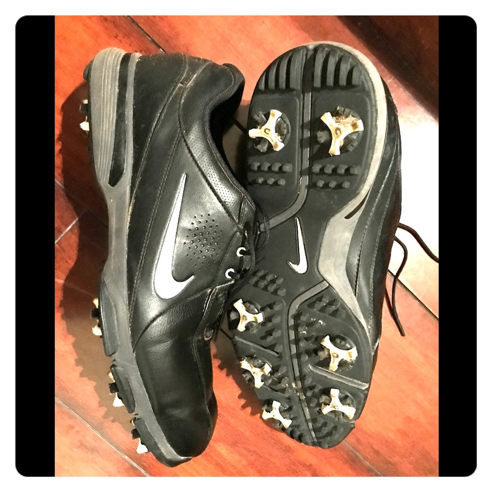 Nike good condition golf shoes