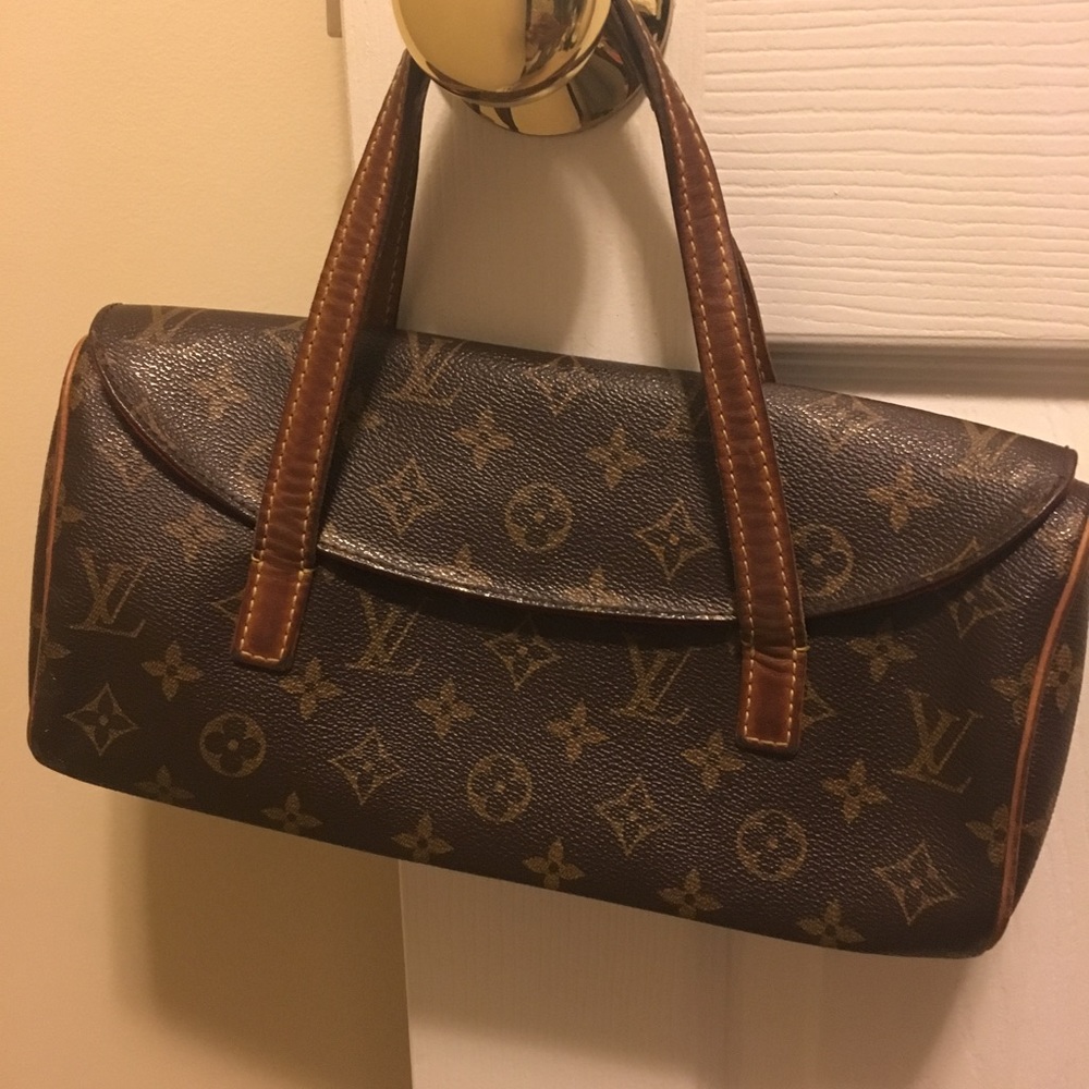 Louis Vuitton - LV5 Classic Mongram Sonatine