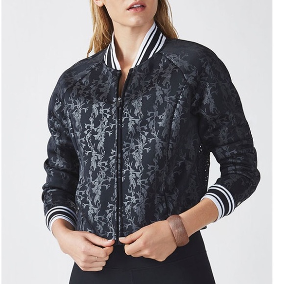 🆕 NWT Fabletics Tia Bomber Jacket - Picture 3 of 7