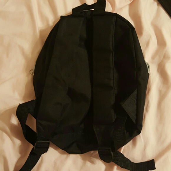Mini Zelda backpack - Picture 2 of 3