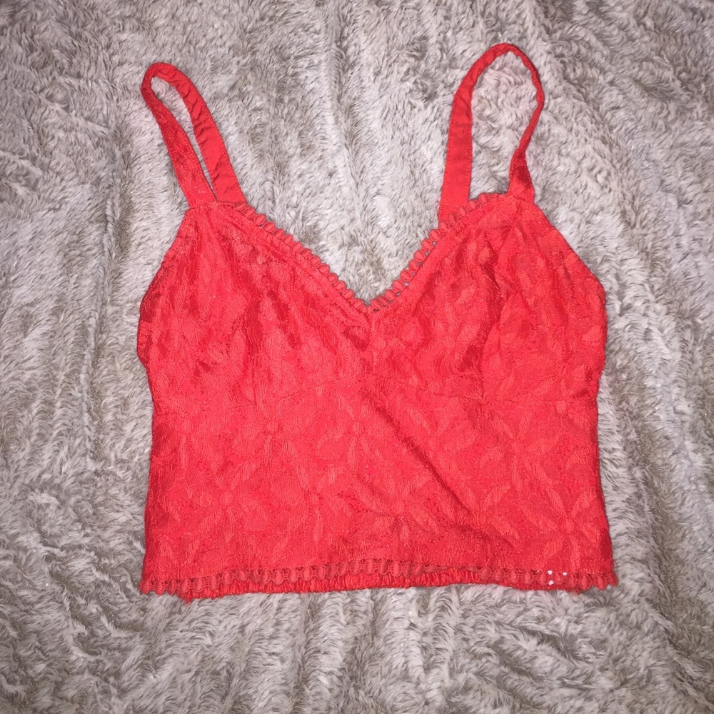 NWT! Hollister red lace crop top/bralette