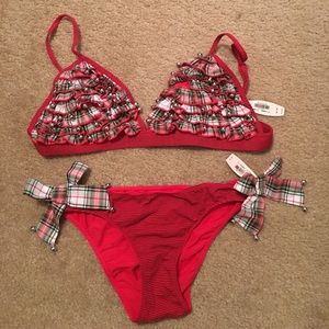 Victoria's Secret holiday bra/panty set NWT