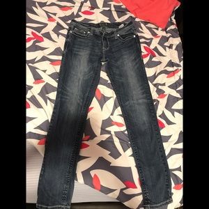 Used: Size 28 skinny Jeans