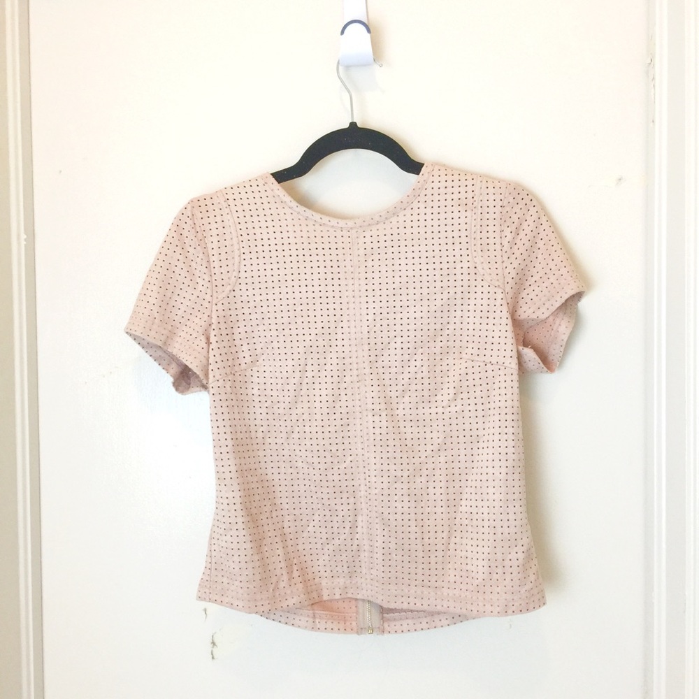 🆕 Suede Perforated Boxy Top - Picture 1 of 3