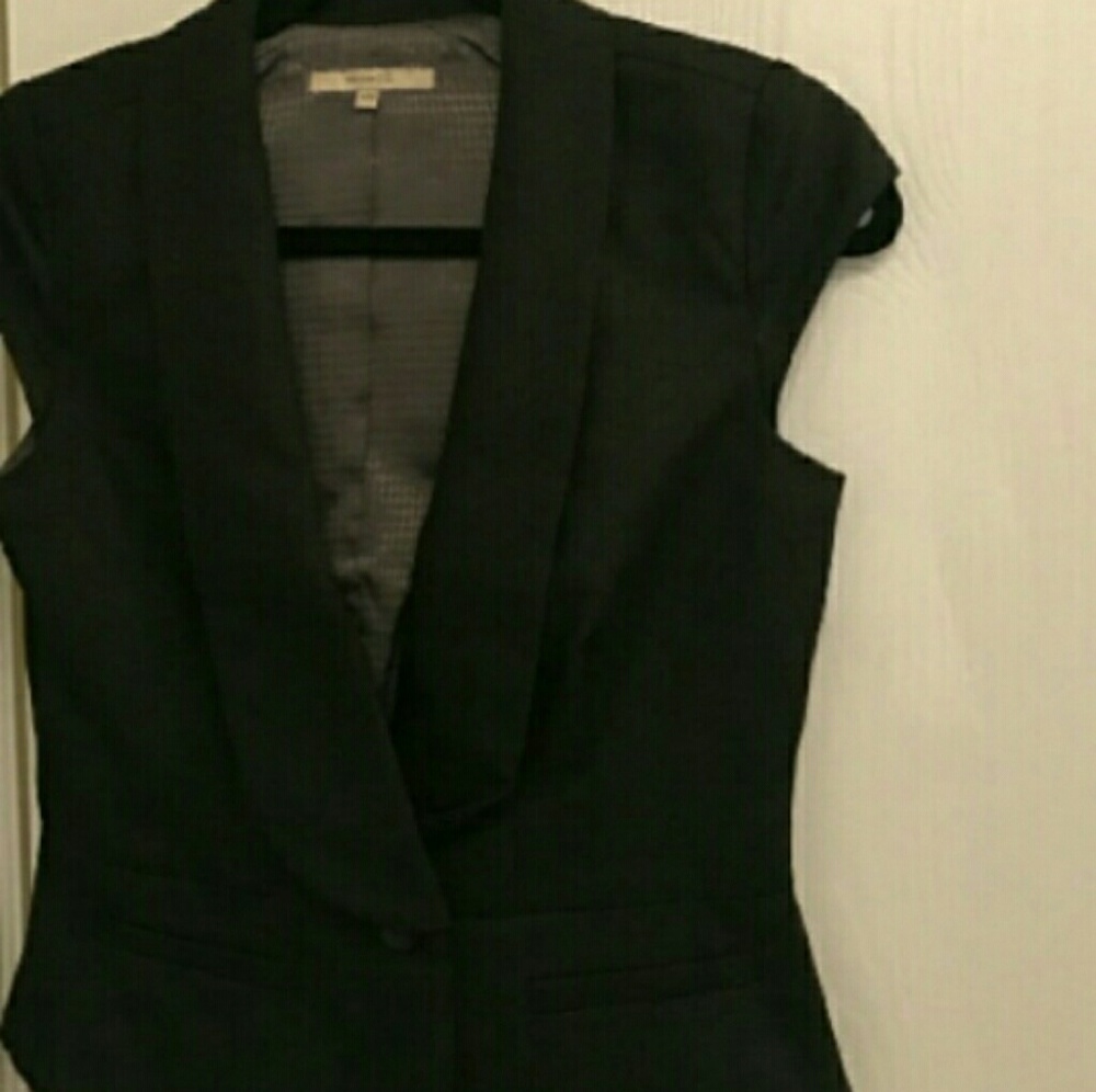 RW & Co black blazer