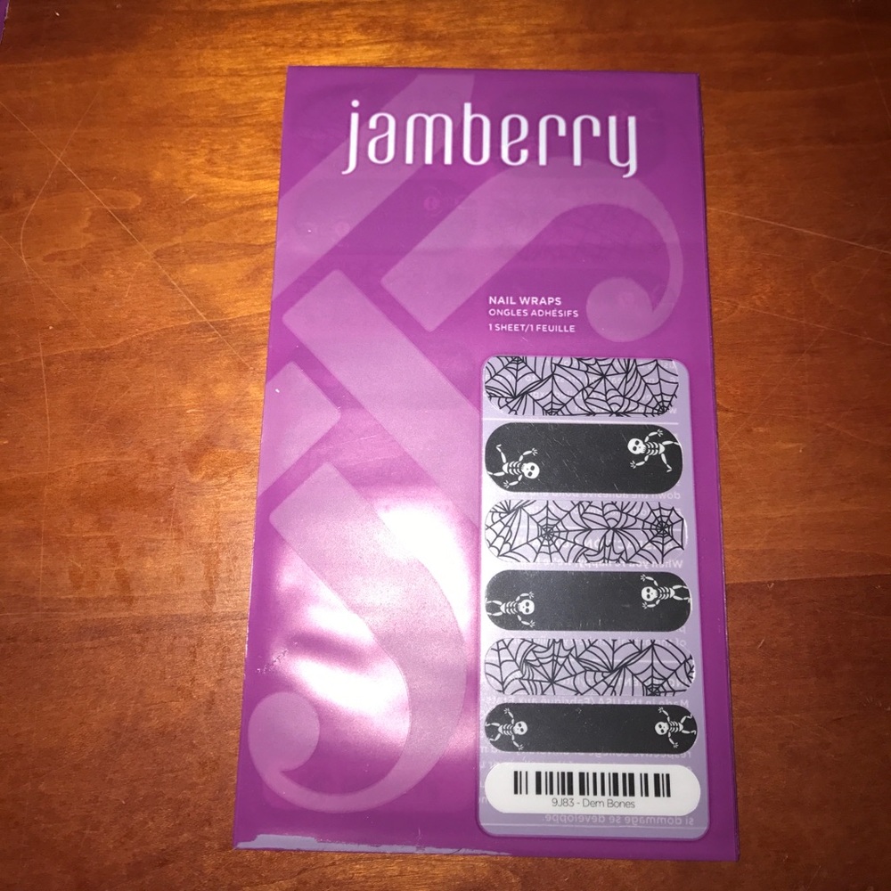 Jamberry nail wraps - Dem bones