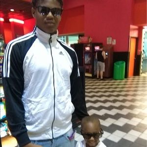 Meet your Posher, Gene