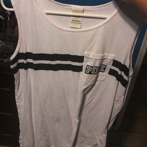 vs pink tank top