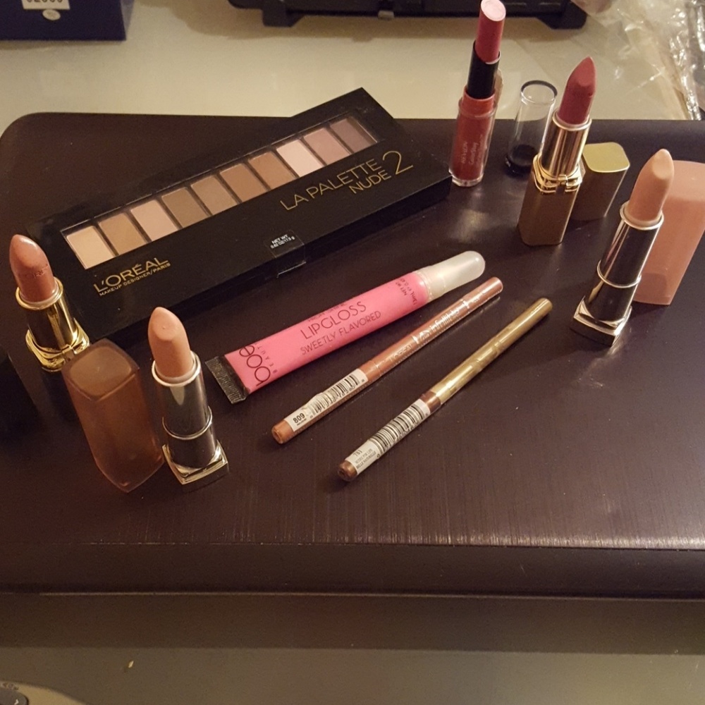Brand New Make-up Lot & Makeup Case